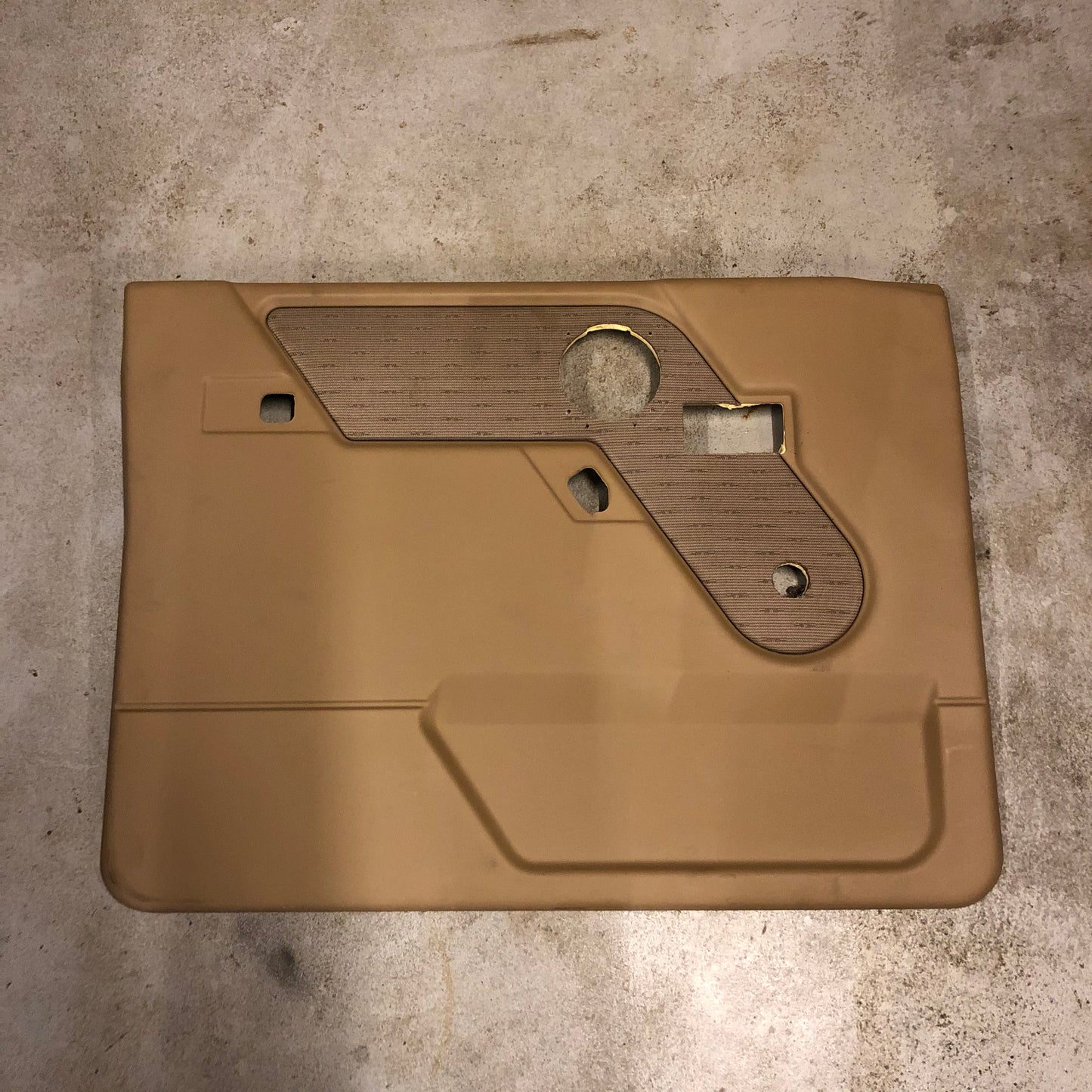 DOOR CARD