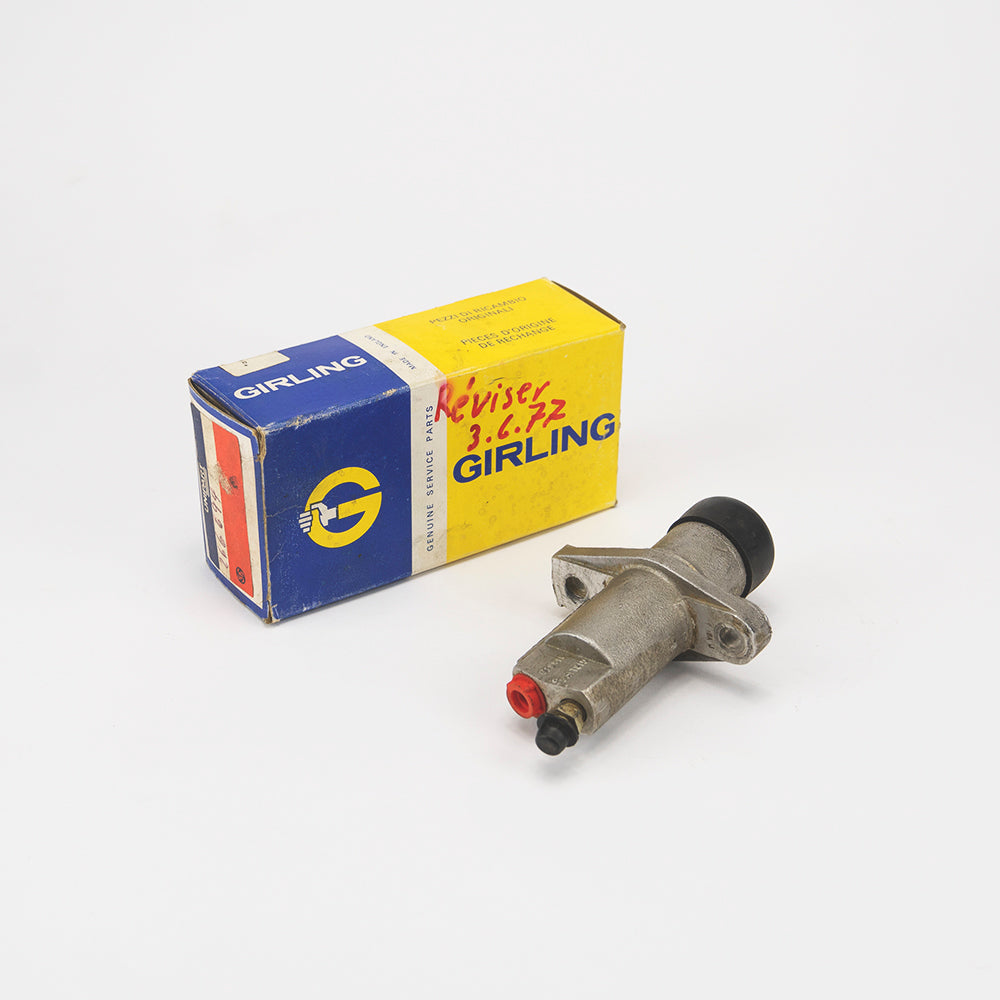 CLUTCH SLAVE CYLINDER