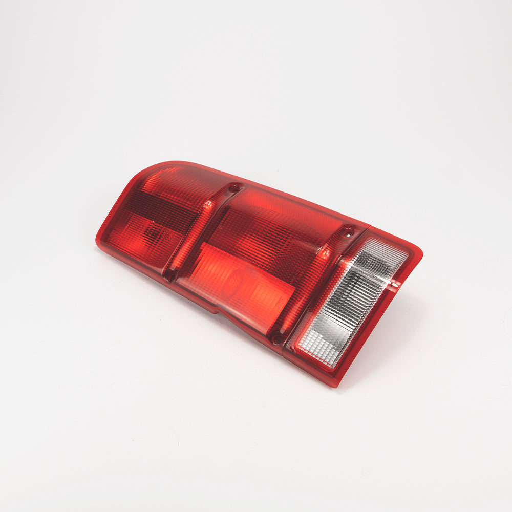 REAR RH TAIL LIGHT ASSEMBLY