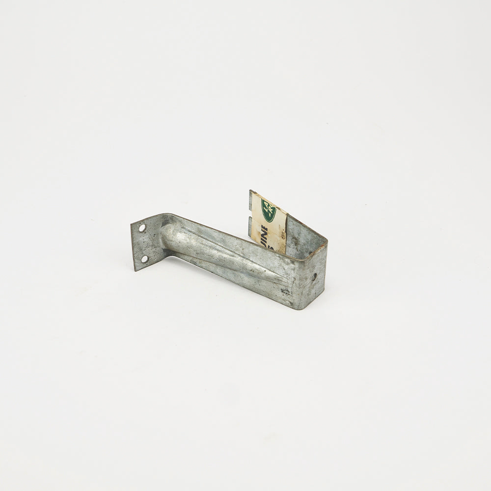 SQUAB SEAT BUFFER BRACKET